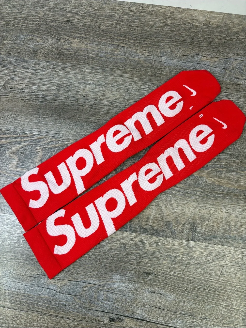 Supreme x Nike Red Logo Over-the-Calf Socks (Pair)